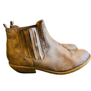 AVANTI Brown Faux Leather Western Bohemian Ankle Boots